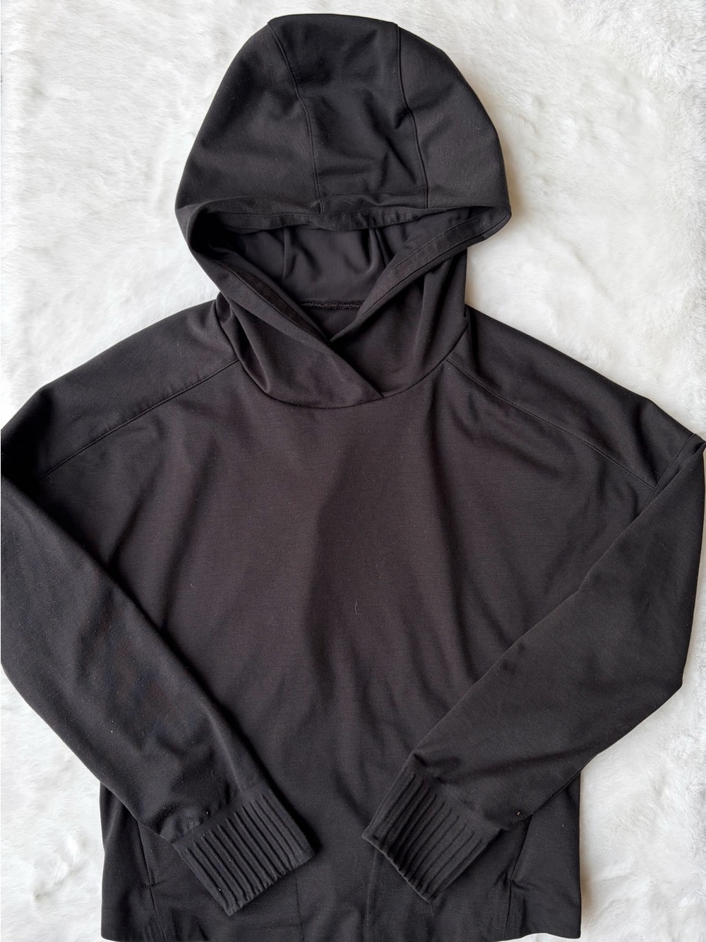Women’s Lululemon lightweight Open Back Hoodie